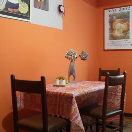 Lägenhet Apartamento Al Lado De La Muralla Romana De