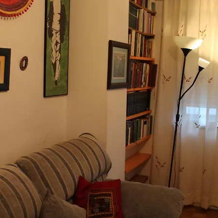 Lägenhet Apartamento Al Lado De La Muralla Romana De *